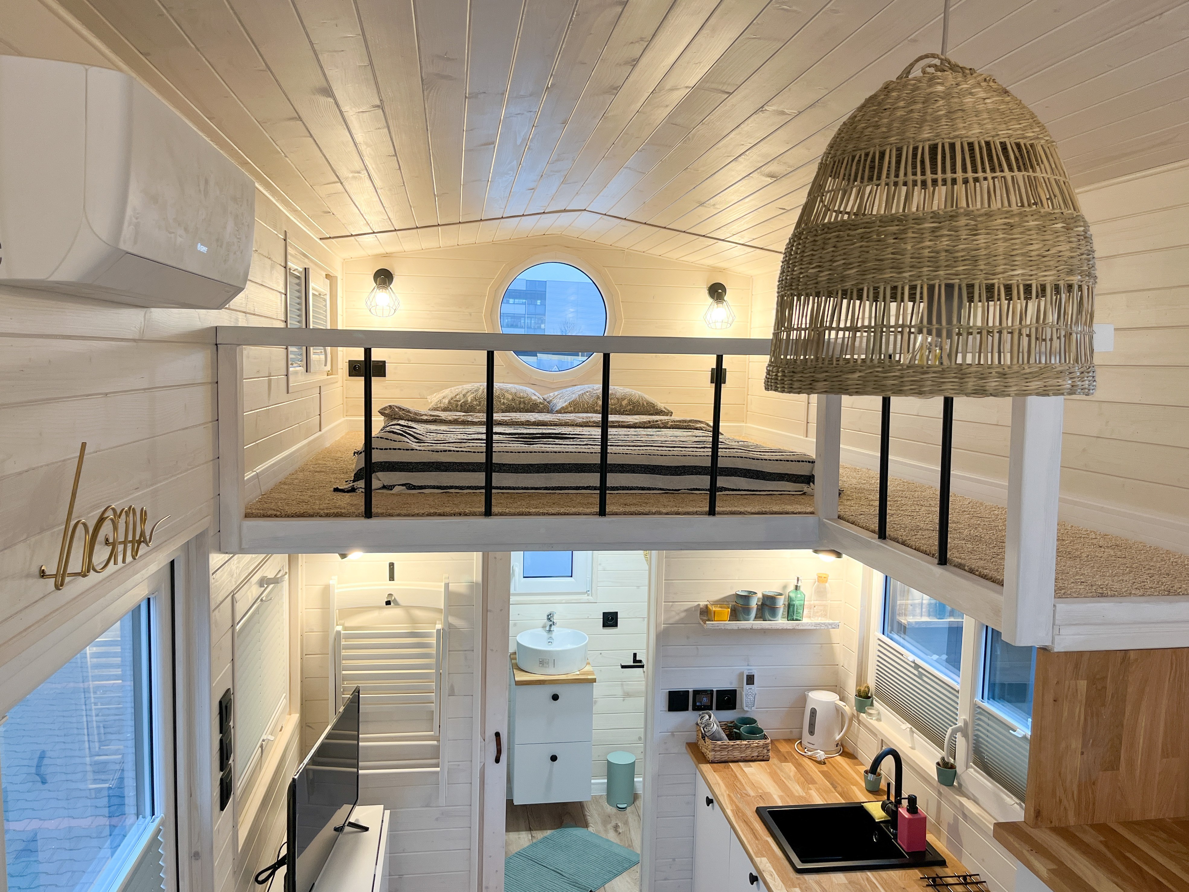 Tiny House, Container House, Modular House, Mini House - French Kiss Tiny House, Container House, Modular House, Mini House - French Kiss
