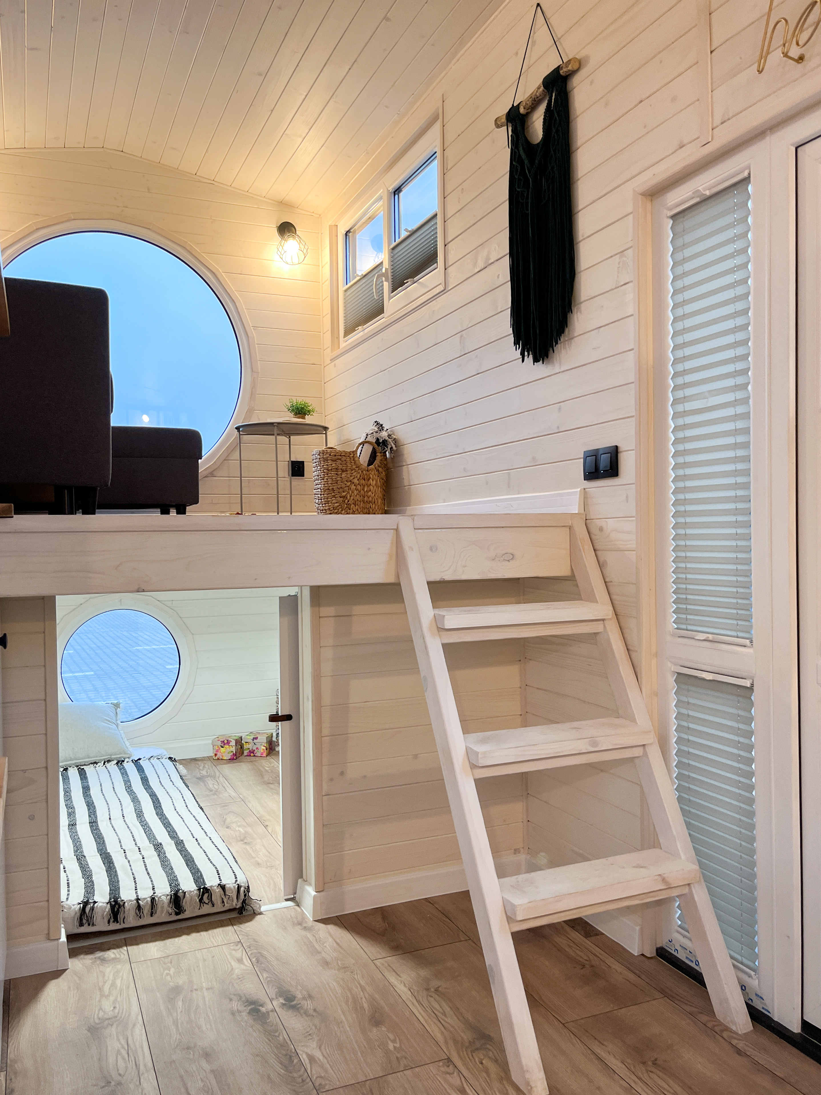 Tiny House, Container House, Modular House, Mini House - French Kiss Tiny House, Container House, Modular House, Mini House - French Kiss